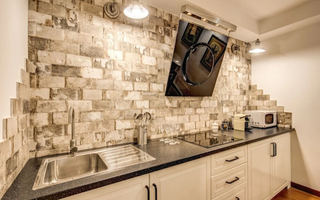 Pantheon Miracle Suite