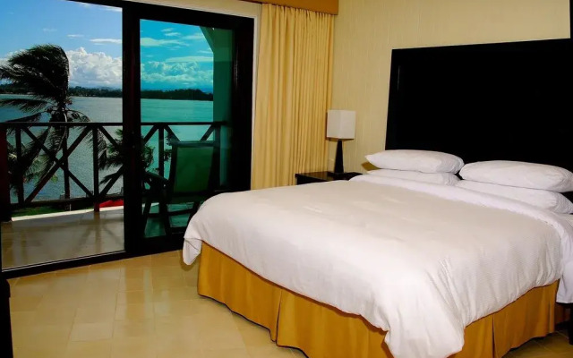 Hotel Playa Tortuga & Beach Resort