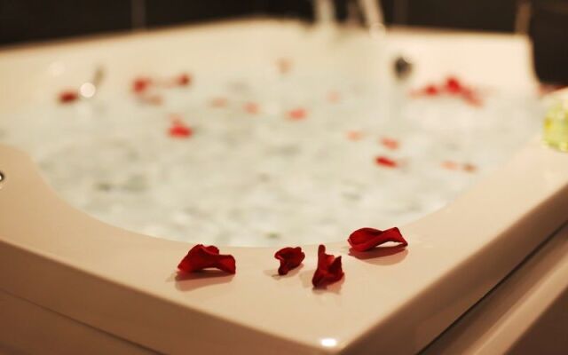 One Day Suit Hotel