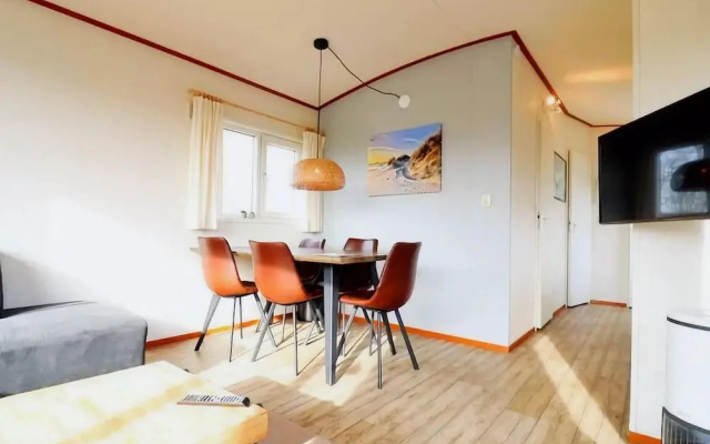 Restful Dune Chalet in Hollum
