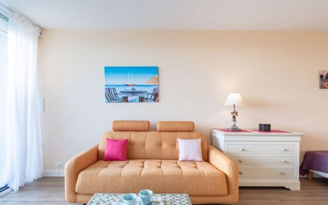 Les Trois Iles 24729