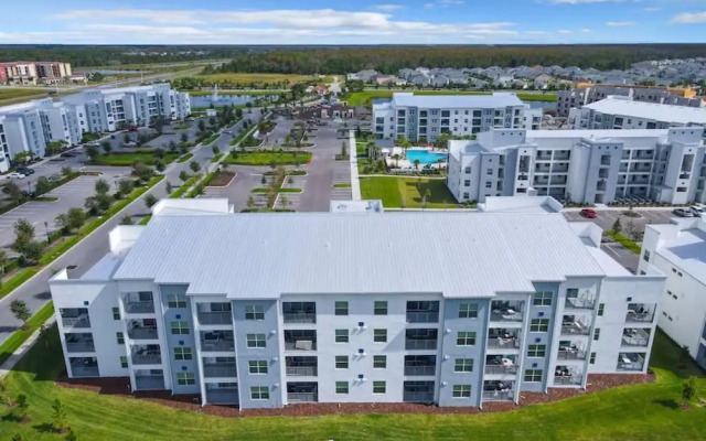 205 Luxury Condo Storey Lake Disney