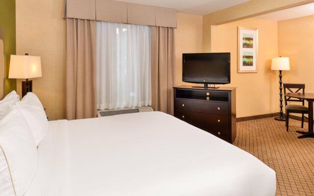 Holiday Inn Express Sacramento Airport Woodland, an IHG Hotel