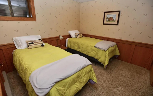 Wilma's Hideaway by Casago Mccall - Donerightmanagement