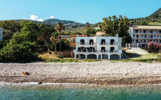 Apartment Pinta Marina di Caronia