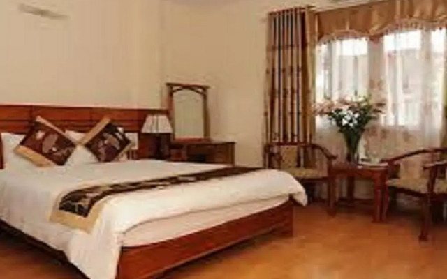 Hanoi An Father's Hotel & Travel