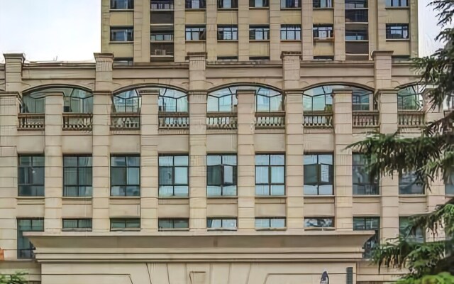 New Sail Hotel