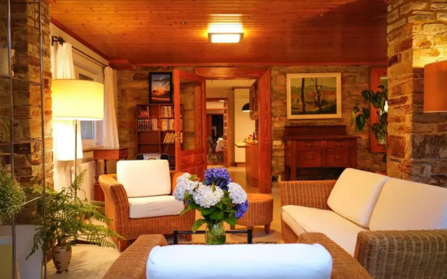 O Casal das Árbores