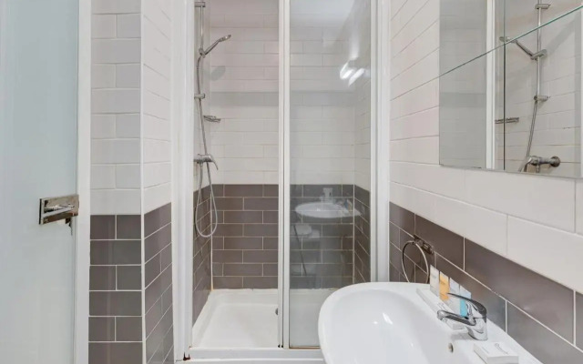 244-Suite Saint Dominique