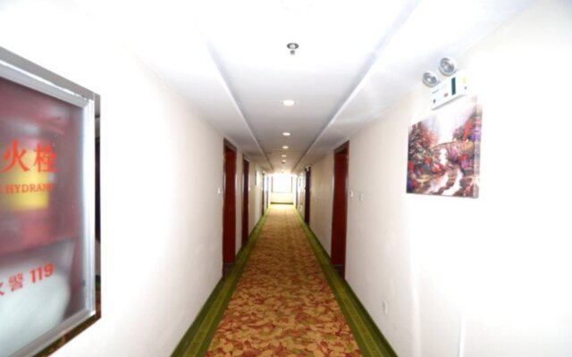 GreenTree Inn DingZhou Railway Station Business Hotel