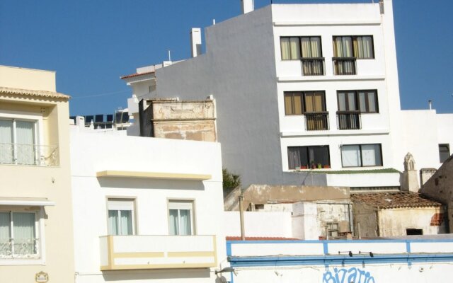 Apartment with 2 Bedrooms in Albufeira, with Wonderful Sea View And Wifi - 200 M From the Beach