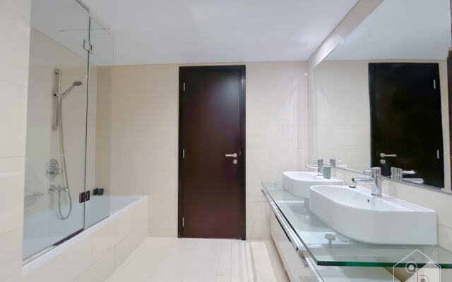 Luxurious Loft with stunning views Dubai