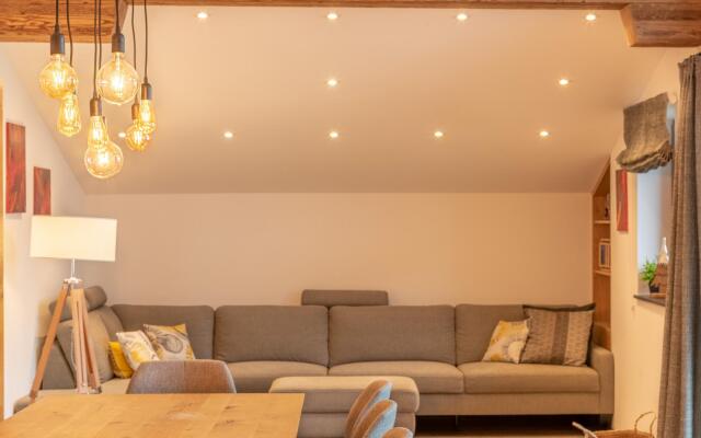 Finest Villa Zell am See - Penthouse Sauna