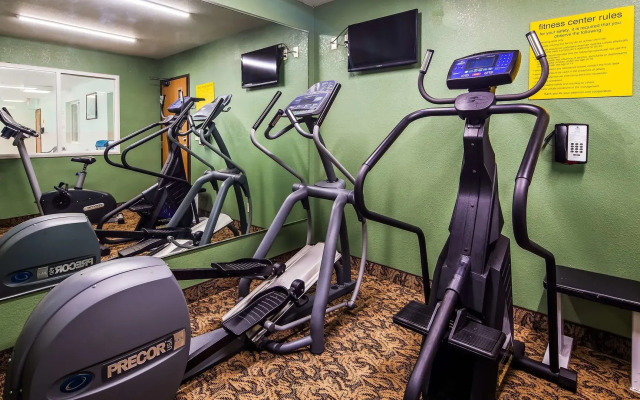 SureStay Plus Hotel by Best Western Bettendorf