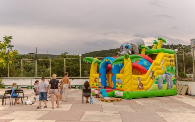 Gorizont Hotel