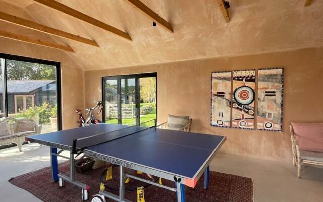 Luxury Countryside Haven for 10