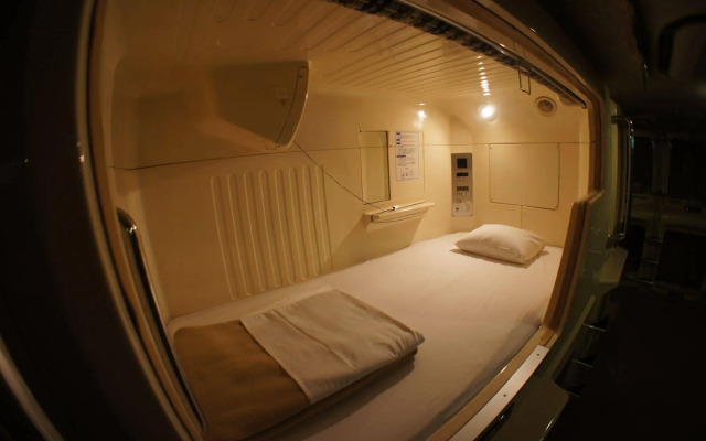Capsule Hotel Shinjuku 510
