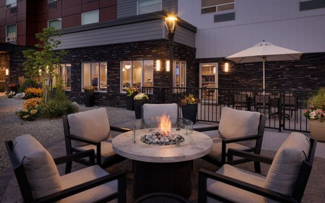 TownePlace Suites West Kelowna