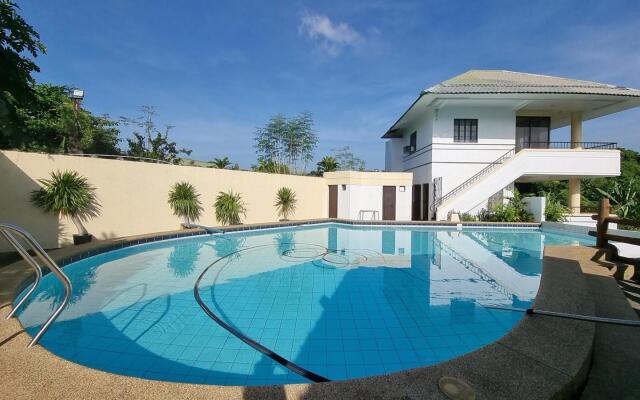 4k Garden Resort by Cocotel