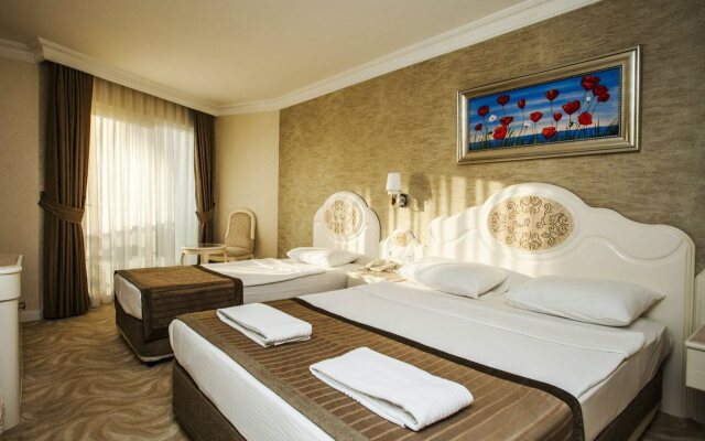White Gold Hotel & Spa