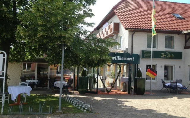 Hotel & Restaurant Bei Baki