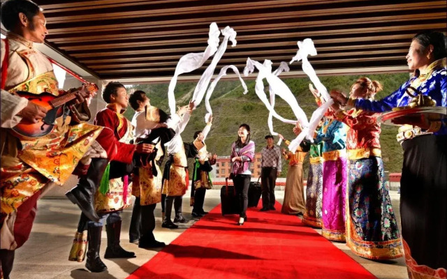 Crowne Plaza Yading by IHG