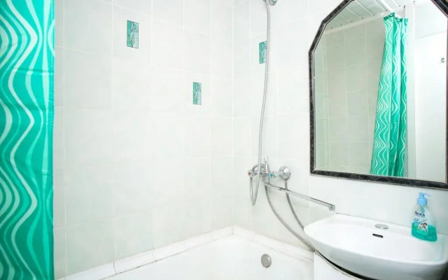 Меблированные комнаты Moskva4you Ordzhonikidze 14