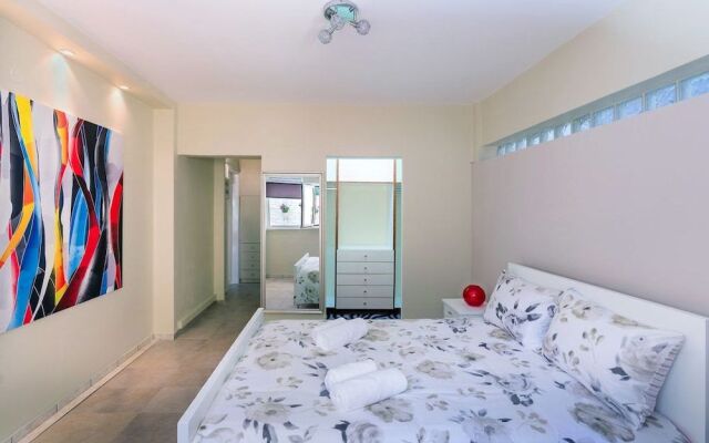 Ariadne Beautiful Studio
