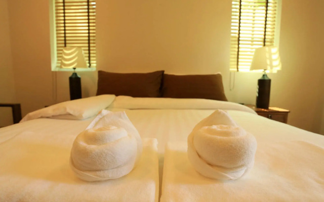 Chiangkhan River Green Hill