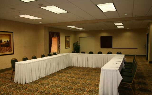 Hampton Inn & Suites Bolingbrook