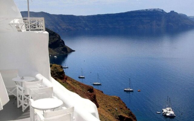Caldera Premium Villas — Adults Only
