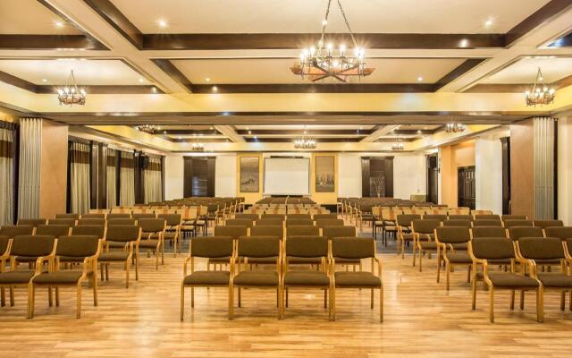 The Riverview Retreat Corbett by Leisure Hotels