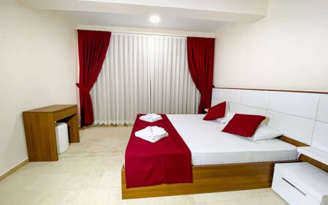 Fethiye Nokta Paspatur Suit