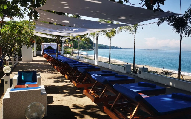 Beach Club Lombok by Bale Solah