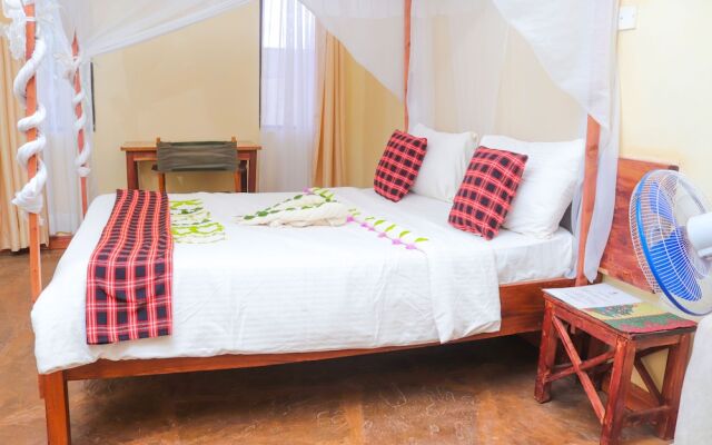 River Lumi Resort - Taveta