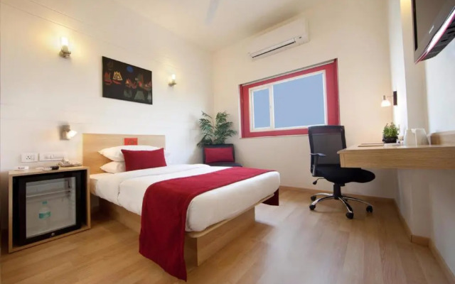 Red Fox Hotel Chandigarh