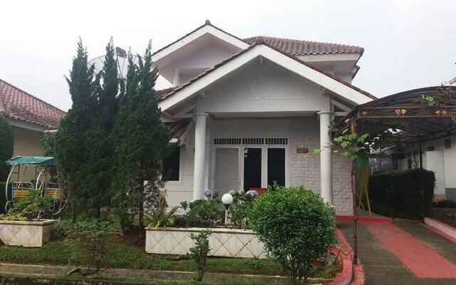 Villa Kota Bunga Melati