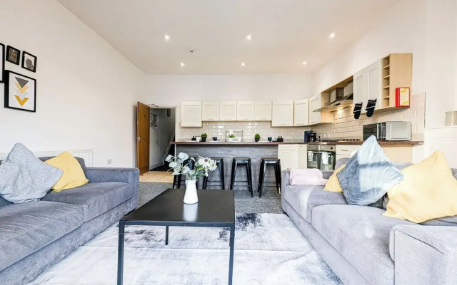 Central Southsea Guest House