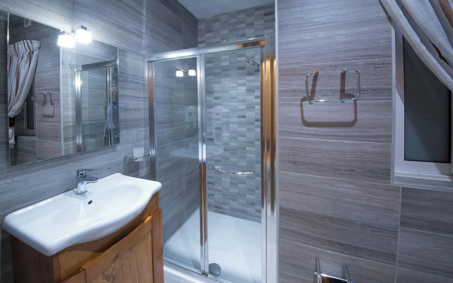 Quayside Apartments