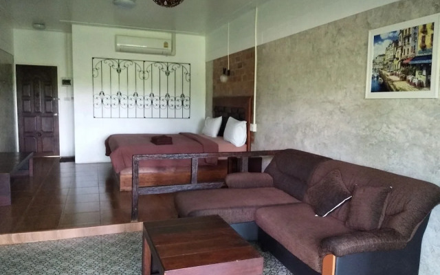 Chanthaburi Garden Hotel