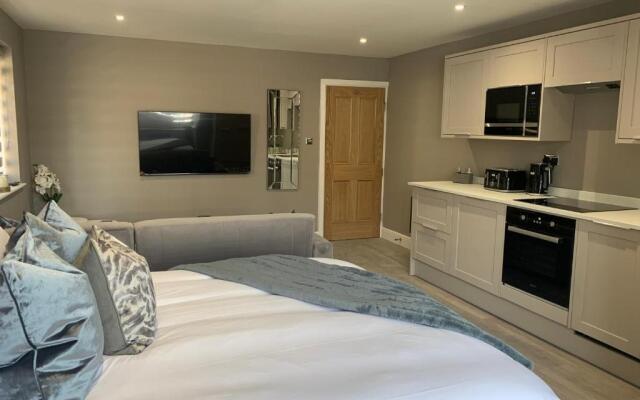 Willshaw Suites for families over 25 only