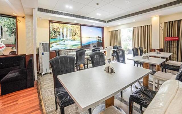 FabHotel BMK Grand