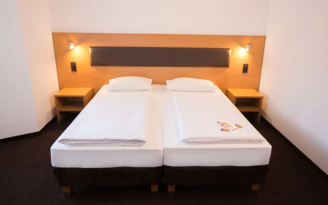 Garner Hotel Stuttgart - Zuffenhausen by IHG