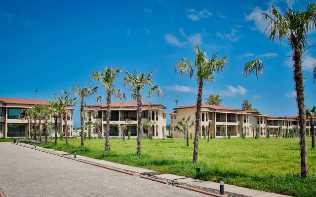 Pratap's Signature Hotel-Resort&Spa
