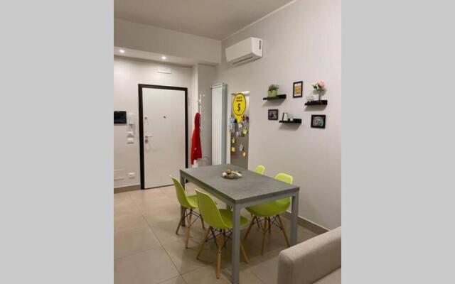 B&B Piano1 Interno5 - Accogliente e moderno bilocale vicino al centro