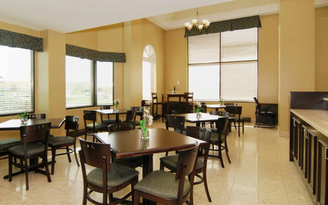 Best Western Plus Cambridge Hotel