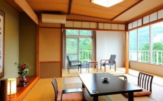 Unzen Iwaki Ryokan