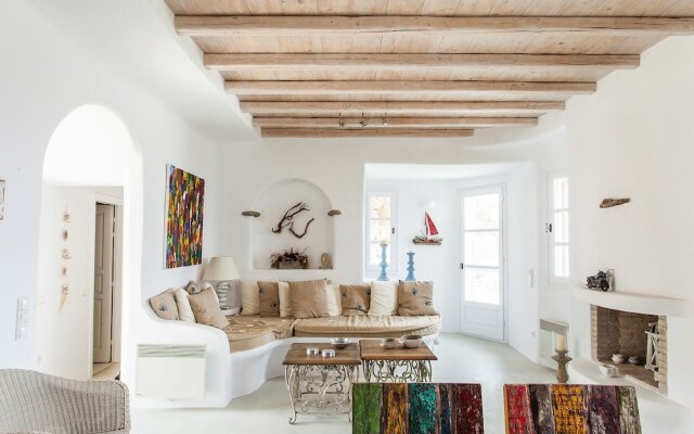 Villa Ilida by Mykonos Pearls