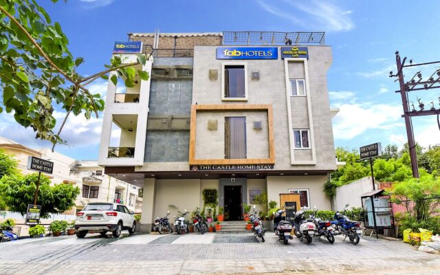 The Castle Homestay by FabHotel