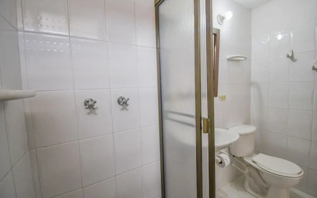 Hotel Toledo Plaza